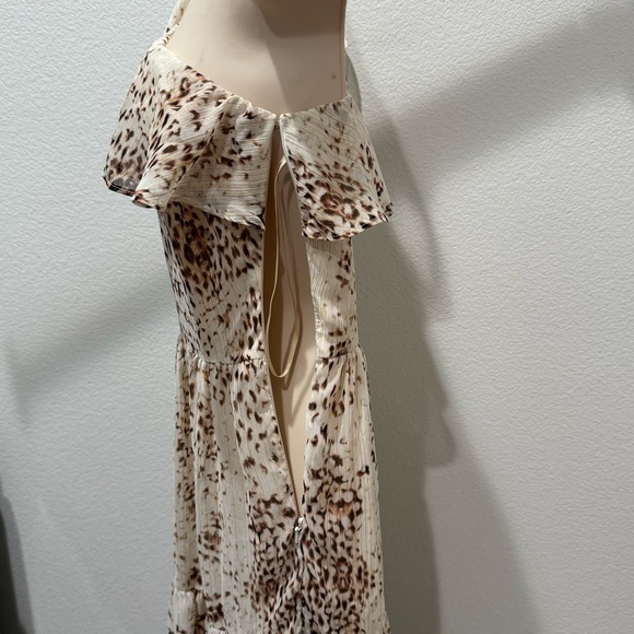 Express Rachel Zoe Metallic Printed Ruffle One Shoulder Maxi Dress Sz XS Chiffon - Picture 7 of 11